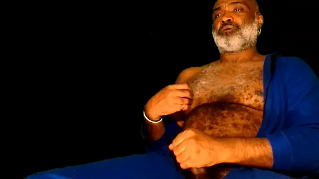 Snapshot of sinnernoir chatting on 01/16/25, 06:25 sinnernoir online show from 01/16/25, 06:25