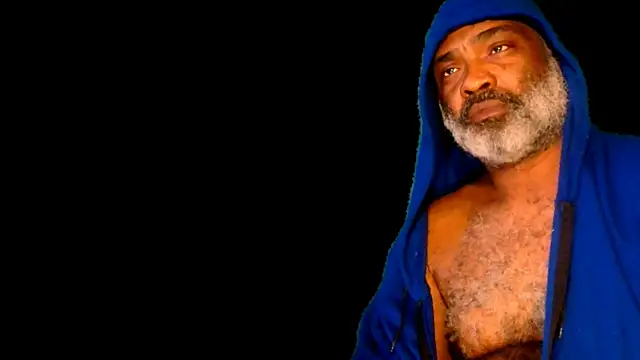 Snapshot of sinnernoir chatting on 01/17/25, 06:23 sinnernoir online show from 01/17/25, 06:23