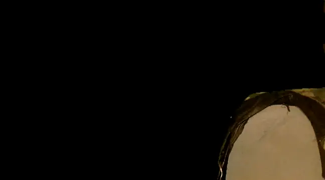 Snapshot of sinnernoir chatting on 01/18/25, 05:15 sinnernoir online show from 01/18/25, 05:15