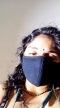 Cute-Aadhvita online show from 03/10/25, 09:21