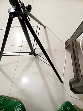 Cute-Aadhvita online show from 09/10/25, 05:02