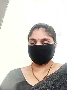 Cute-Aadhvita online show from 10/08/25, 09:18