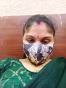 Cute-Aadhvita online show from 02/15/26, 11:52