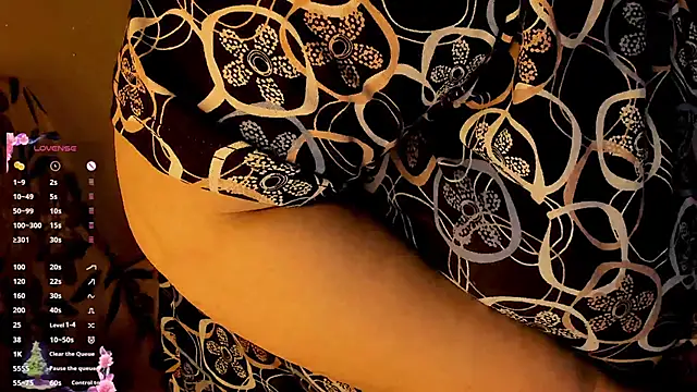 SexxyDreams1 online show from 12/24/24, 01:27