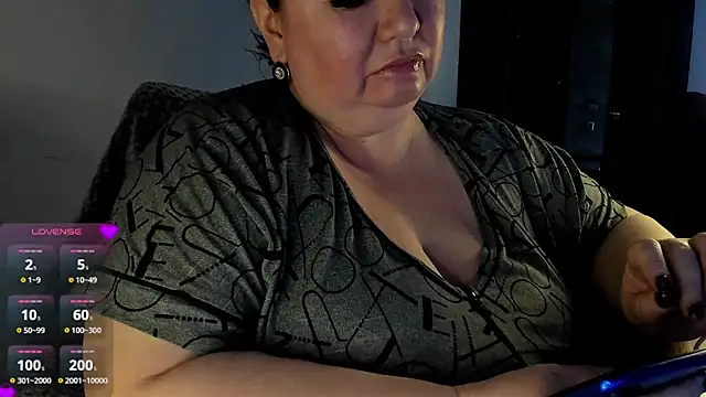 SexxyDreams1 online show from 02/06/25, 10:26