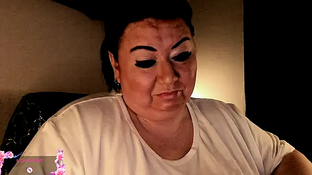 SexxyDreams1 online show from 09/24/25, 06:06