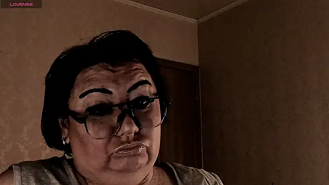 Snapshot of SexxyDreams1 chatting on 03/19/26, 11:09 SexxyDreams1 online show from 03/19/26, 11:09