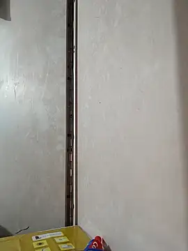 officiallonda01 online show from 10/28/25, 04:05