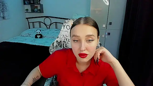 LinaTruly online show from 11/20/25, 09:58