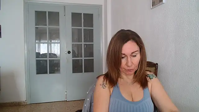 TamaraSweetxo online show from 03/10/25, 11:53