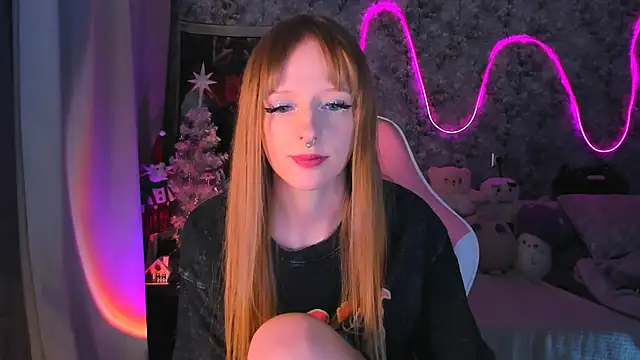 Snapshot of Inma_Lewdness chatting on 12/29/24, 02:31 Inma Lewdness online show from 12/29/24, 02:31