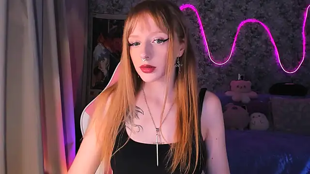 Snapshot of Inma_Lewdness chatting on 02/01/25, 02:45 Inma Lewdness online show from 02/01/25, 02:45