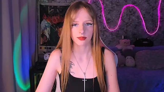 Snapshot of Inma_Lewdness chatting on 03/06/25, 08:37 Inma Lewdness online show from 03/06/25, 08:37