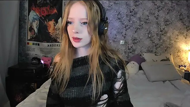 Snapshot of Inma_Lewdness chatting on 09/17/25, 07:48 Inma Lewdness online show from 09/17/25, 07:48