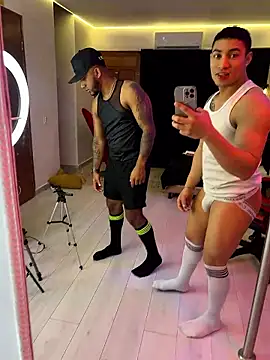 Robin Rief online show from 01/12/26, 03:45