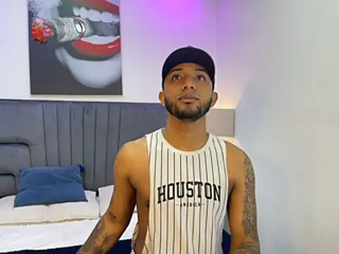 Robin Rief online show from 03/05/26, 03:35