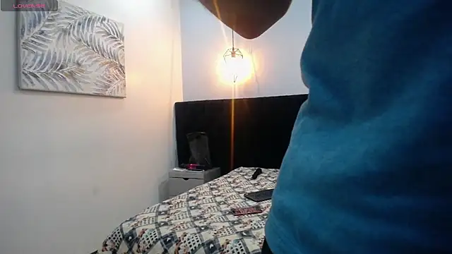 Snapshot of JeremmyAndStacy chatting on 01/28/25, 12:32 JeremmyAndStacy online show from 01/28/25, 12:32