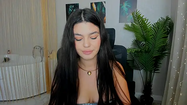 AlluringAriel online show from 02/16/25, 07:27