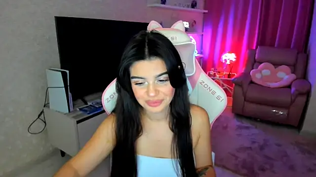 AlluringAriel online show from 10/05/25, 07:23