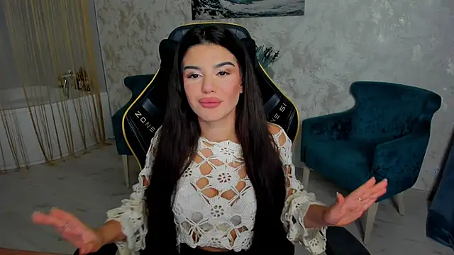 AlluringAriel online show from 10/13/25, 07:36