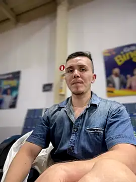 adam-rivera online show from 11/11/25, 11:38