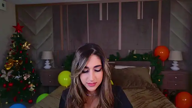 Teresa Stane online show from 12/31/24, 04:46