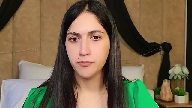 Teresa Stane online show from 12/02/25, 05:46