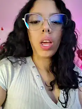 Aurora Brownn online show from 02/11/25, 04:01