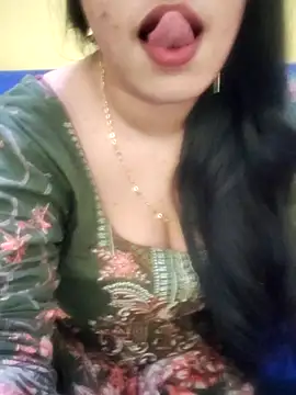 Haniya-143 online show from 10/06/25, 11:13