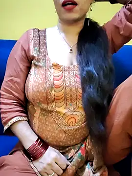 Haniya-143 online show from 10/19/25, 09:59