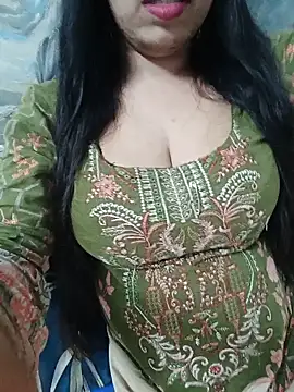 Snapshot of Haniya-143 chatting on 07/01/26, 10:31 Haniya-143 online show from 07/01/26, 10:31