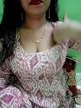 Snapshot of Haniya-143 chatting on 07/14/26, 12:13 Haniya-143 online show from 07/14/26, 12:13