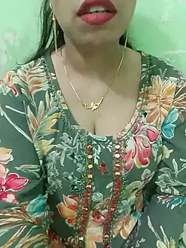 Snapshot of Haniya-143 chatting on 07/17/26, 08:46 Haniya-143 online show from 07/17/26, 08:46