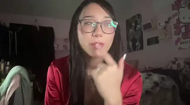 Snapshot of tokyobaby chatting on 12/23/24, 05:39 tokyobaby online show from 12/23/24, 05:39