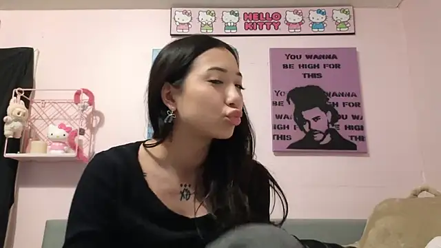 Snapshot of tokyobaby chatting on 02/22/25, 04:51 tokyobaby online show from 02/22/25, 04:51