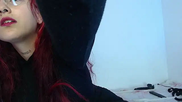 Snapshot of LatinasGoddesses_ chatting on 12/31/24, 08:12 LatinasGoddesses online show from 12/31/24, 08:12