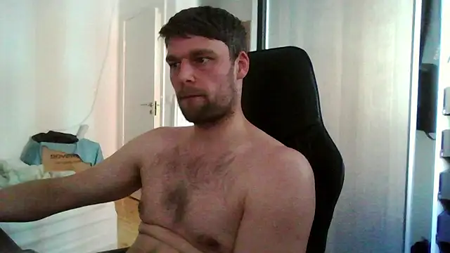 Snapshot of The_big_viking_ chatting on 05/27/26, 11:07 The big viking online show from 05/27/26, 11:07