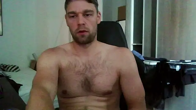 Snapshot of The_big_viking_ chatting on 07/10/26, 10:07 The big viking online show from 07/10/26, 10:07