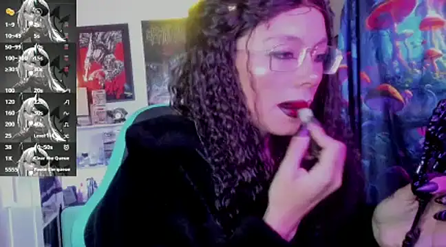 Snapshot of _sakae_ chatting on 02/14/25, 06:45 sakae online show from 02/14/25, 06:45