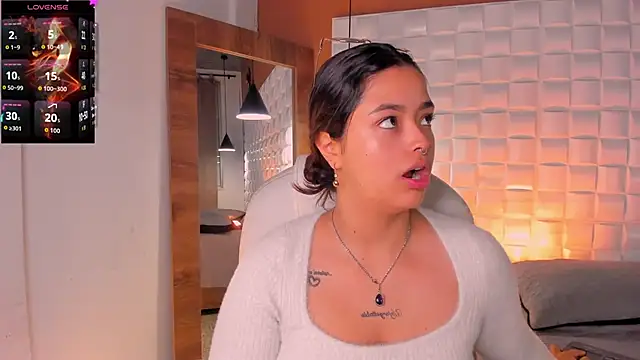 Ariana Pierce online show from 12/02/25, 01:28