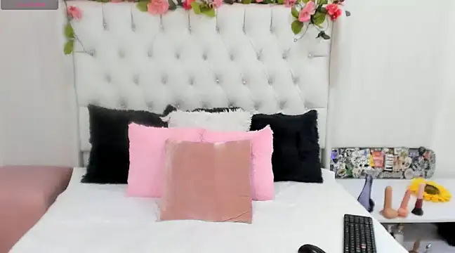 Snapshot of Valerik_cano1 chatting on 01/17/25, 07:05 Valerik cano1 online show from 01/17/25, 07:05