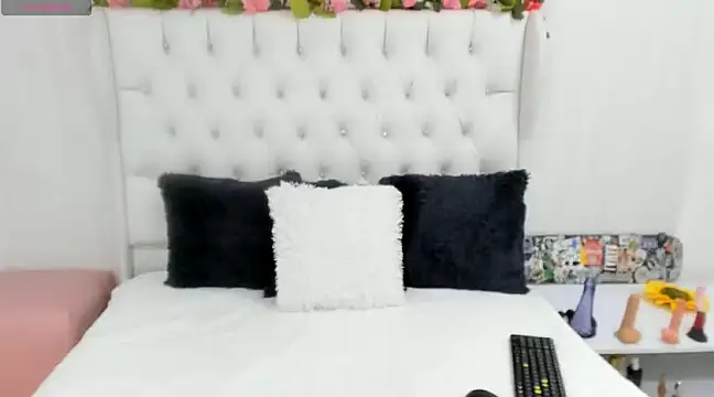 Snapshot of Valerik_cano1 chatting on 01/21/25, 07:06 Valerik cano1 online show from 01/21/25, 07:06