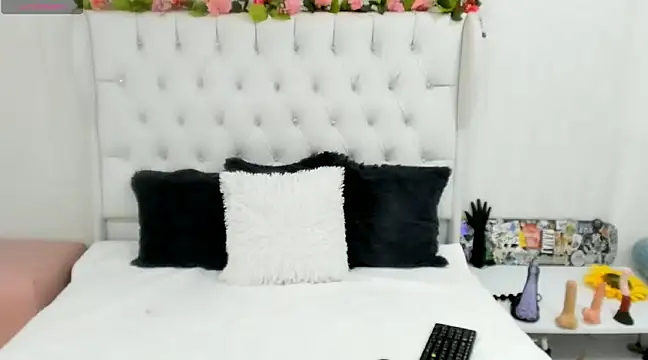 Snapshot of Valerik_cano1 chatting on 01/23/25, 07:07 Valerik cano1 online show from 01/23/25, 07:07