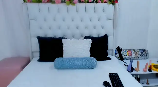 Snapshot of Valerik_cano1 chatting on 02/01/25, 07:13 Valerik cano1 online show from 02/01/25, 07:13