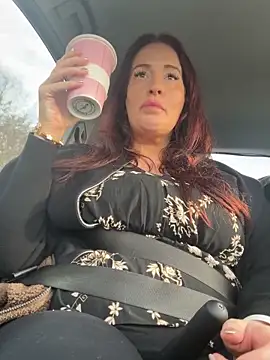 Engel mia online show from 12/16/25, 12:10