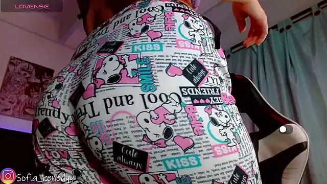 Snapshot of Sofia_kenedyy chatting on 03/18/25, 12:16 Sofia kenedyy online show from 03/18/25, 12:16