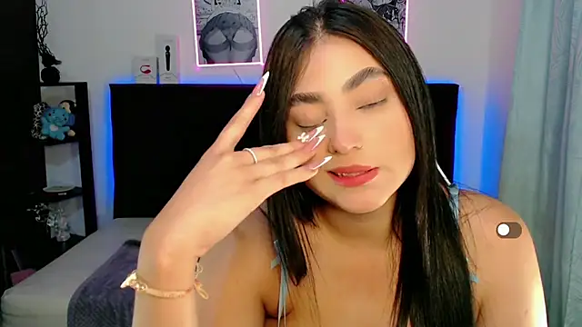 Snapshot of Sofia_kenedyy chatting on 10/24/25, 09:11 Sofia kenedyy online show from 10/24/25, 09:11