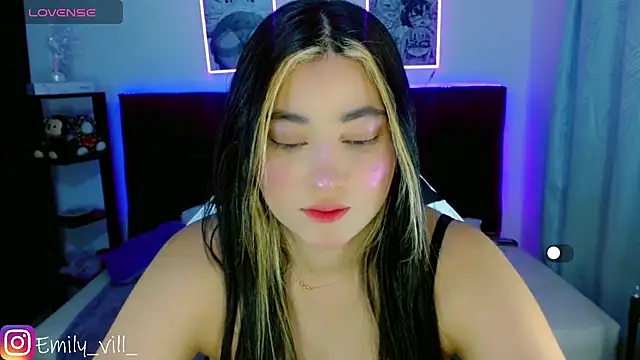 Snapshot of Sofia_kenedyy chatting on 12/04/25, 09:12 Sofia kenedyy online show from 12/04/25, 09:12