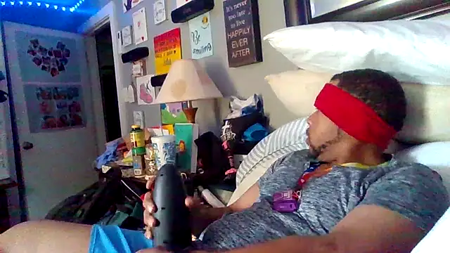 Snapshot of Creationmonster0 chatting on 11/03/25, 05:14 Creationmonster0 online show from 11/03/25, 05:14