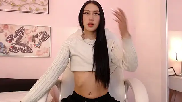 sara17  online show from 10/29/25, 04:48